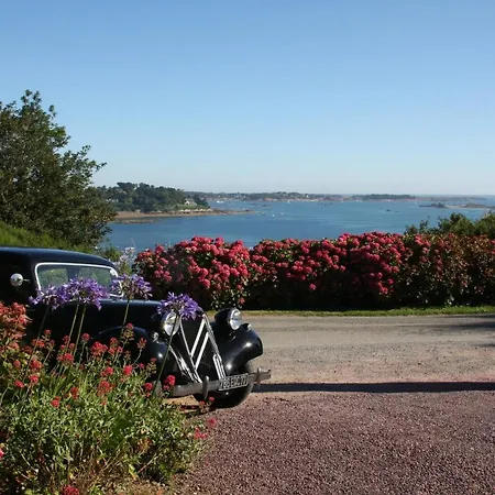 D'hôtes Aux Portes De Bréhat Bed and breakfast 2*