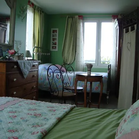D'hôtes Aux Portes De Bréhat Bed & Breakfast 2*